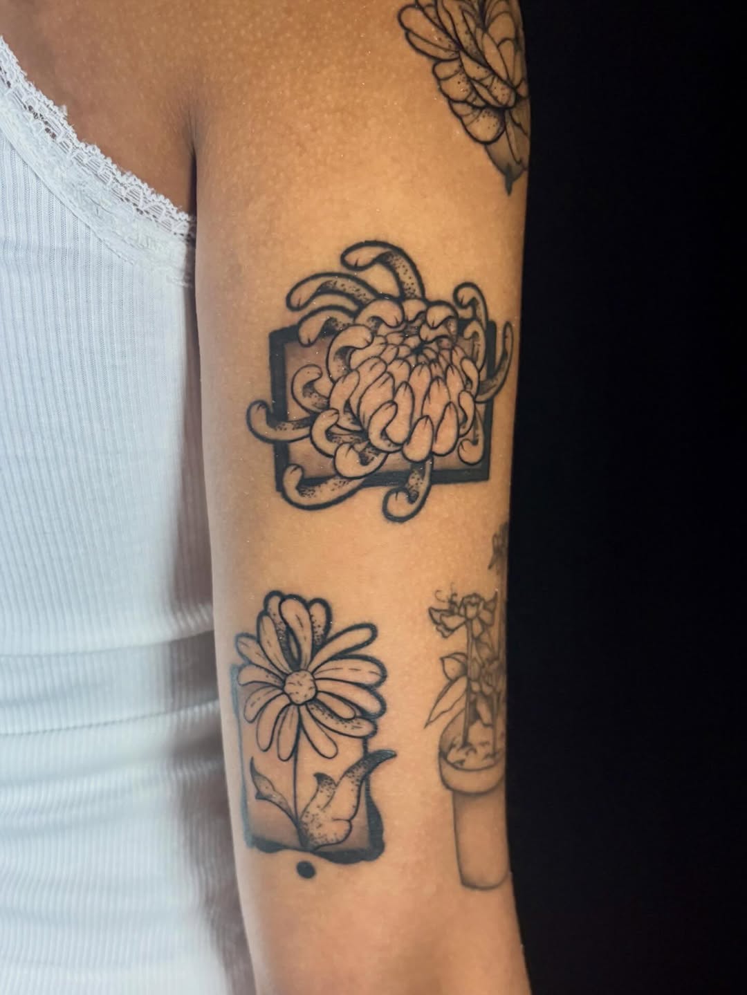 Tattoo by @ugghhhkylie — black_and_grey, illustrative