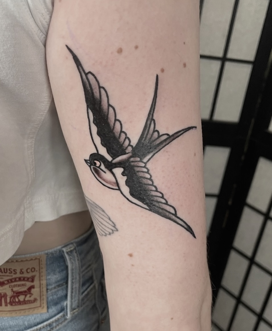 Tattoo by @bigmoon_18 — american_traditional