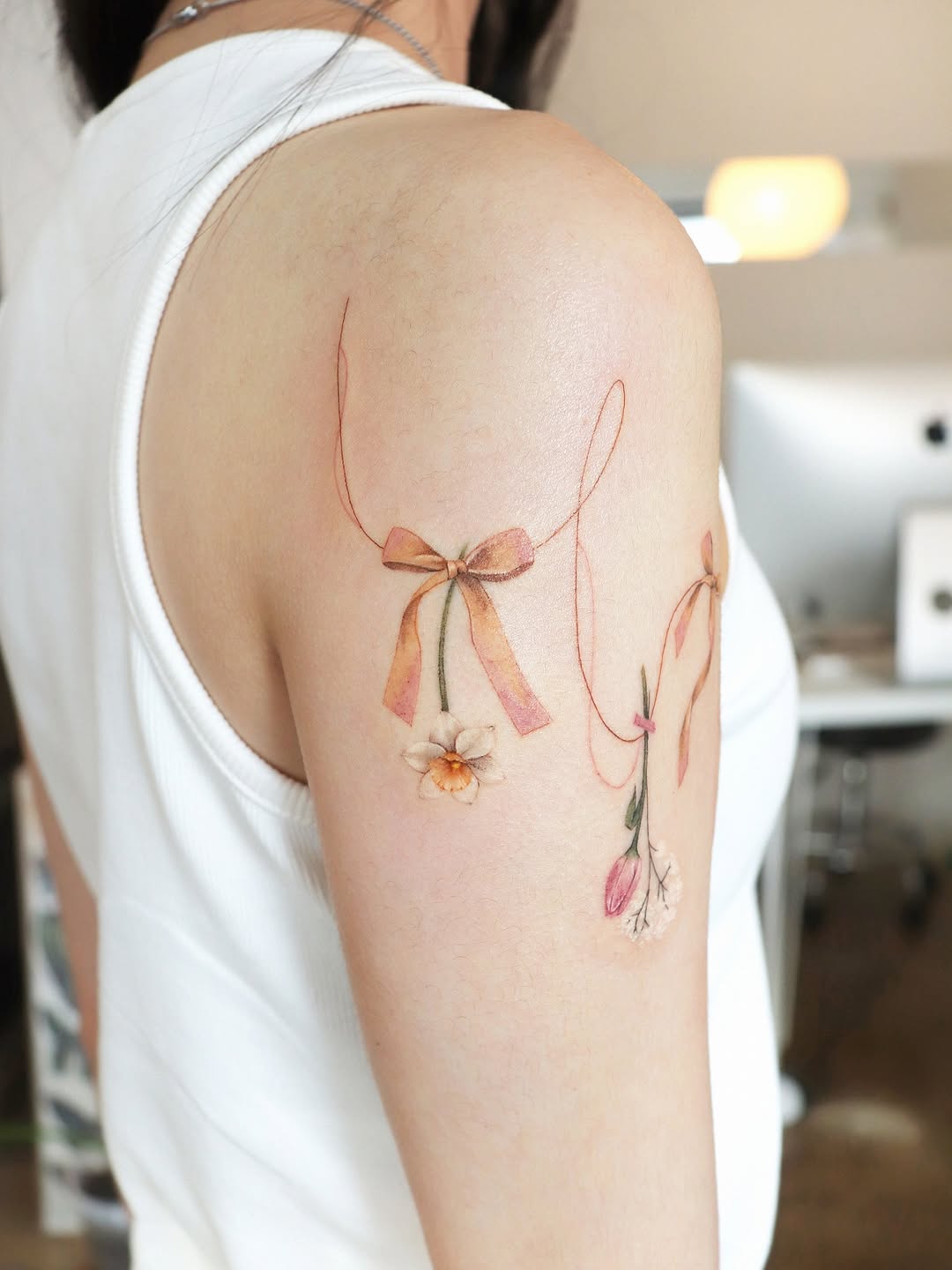 Tattoo by @vanilla__tattoo — fine_line, watercolor
