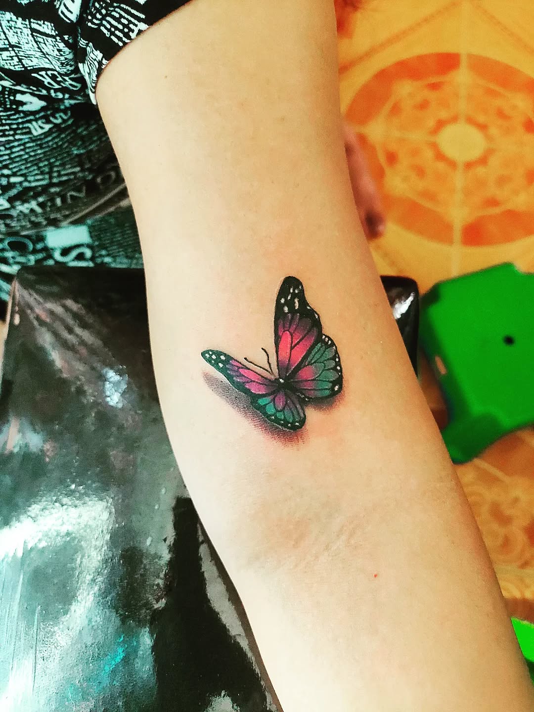 Tattoo by @r_a_tattoo — realism, fine_line