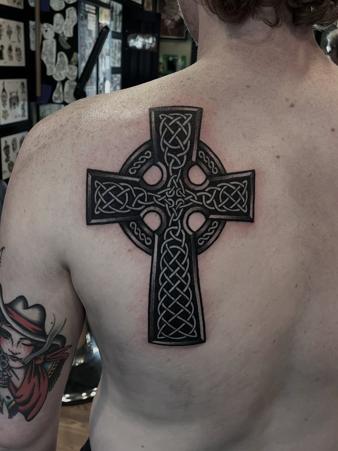 Tattoo by @ianspong — blackwork, geometric