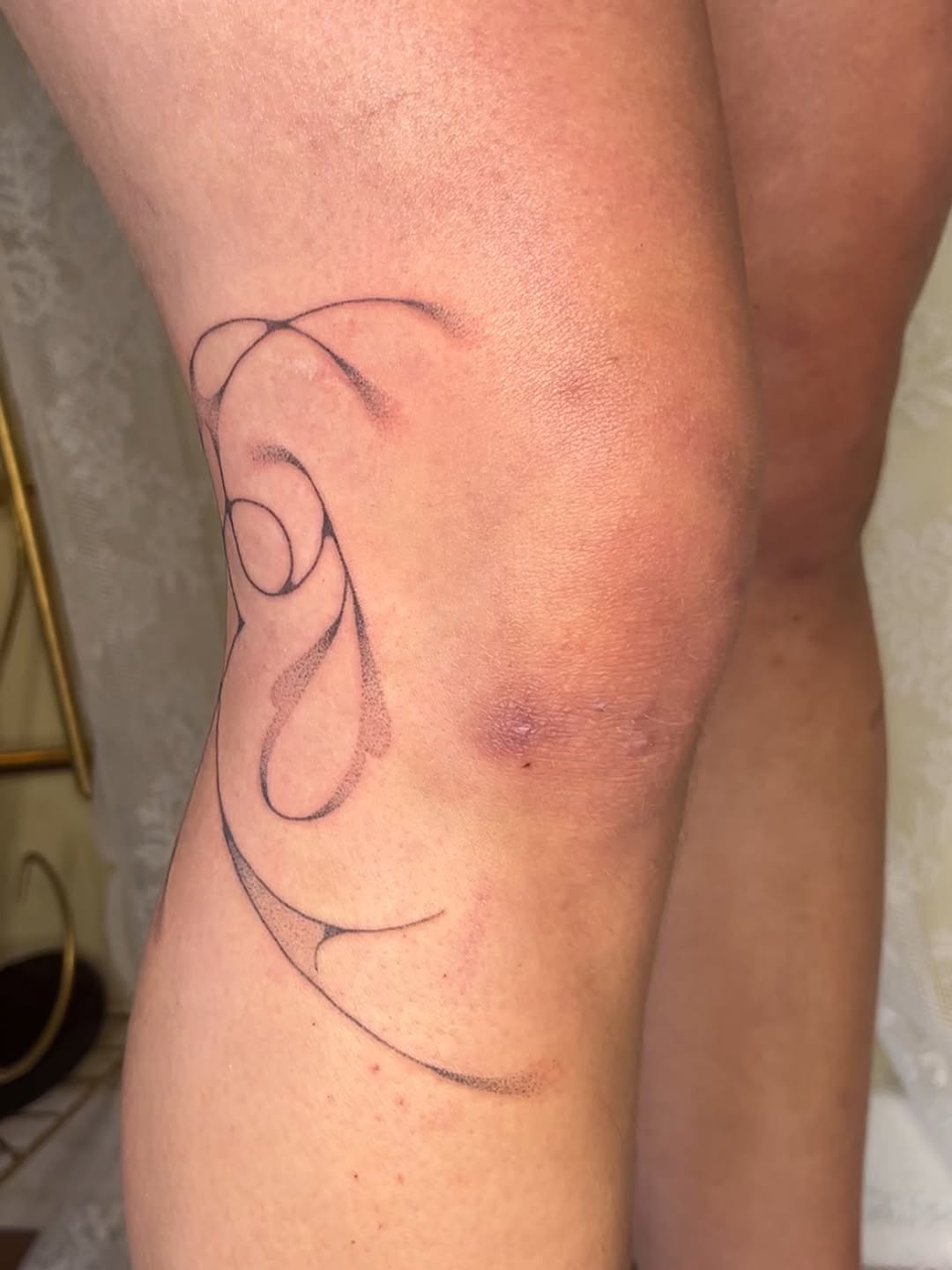 Tattoo by @softtissuetattoo — fine_line