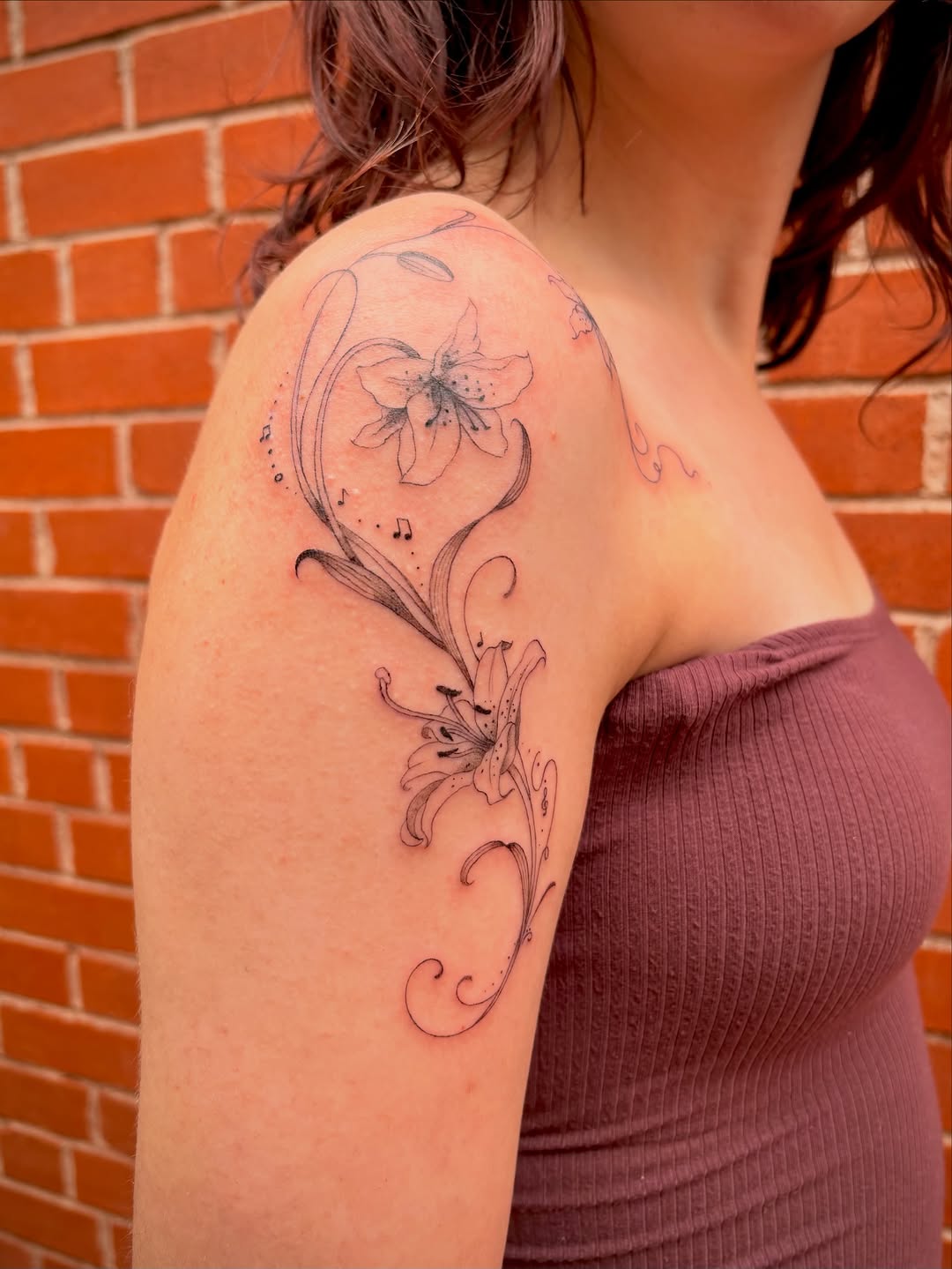 Tattoo by @tattotos — fine_line