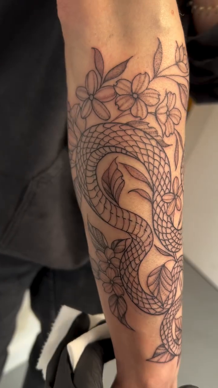 Tattoo by @hiddenheart_tattoo — fine_line