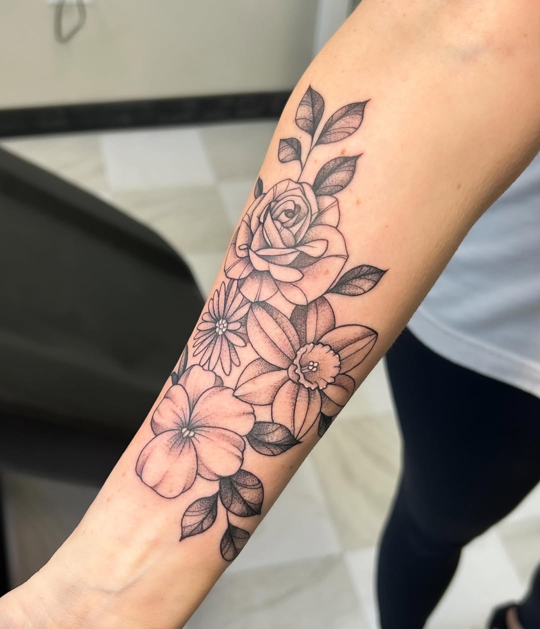 Tattoo by @artbykuna — illustrative, black_and_grey