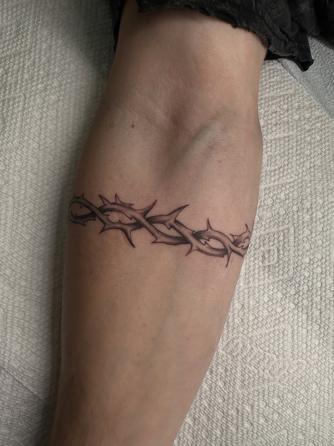 Tattoo by @tatbyb — black_and_grey