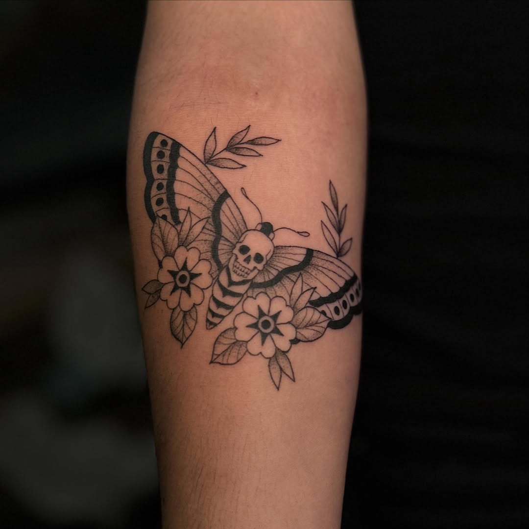 Tattoo by @tinarosetattoos — illustrative, black_and_grey