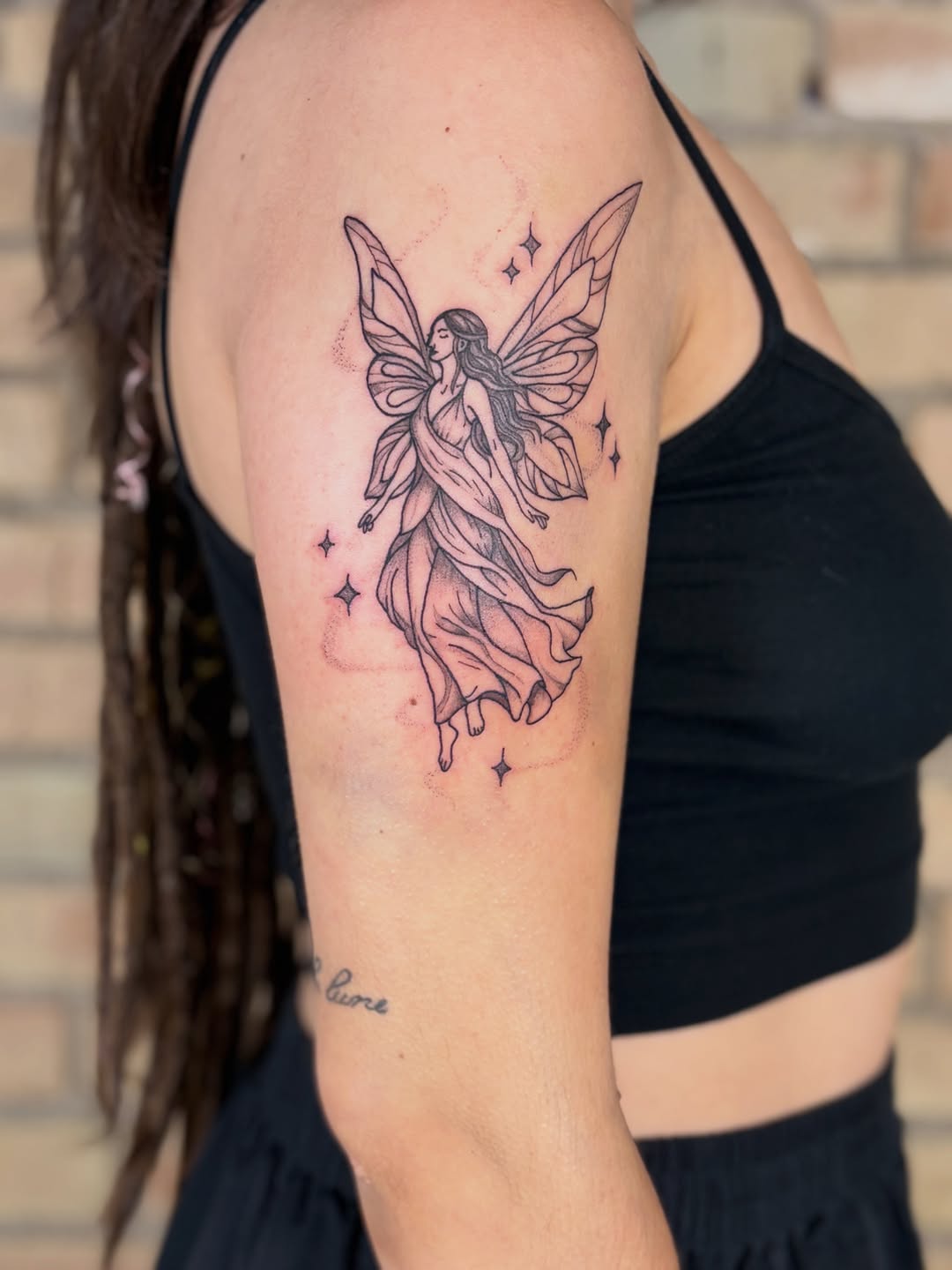 Tattoo by @linds.ink โ fine_line, illustrative