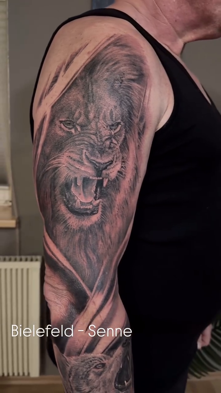 Tattoo by @koerper_stahl_tattoo — realism, black_and_grey