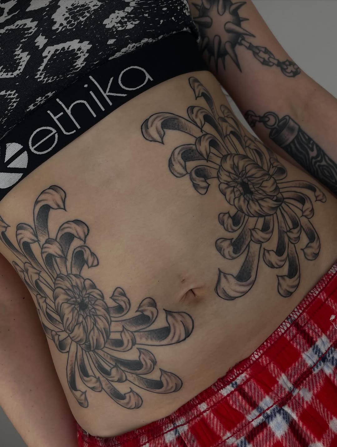 Tattoo by @jennanabread_ink — japanese_irezumi, black_and_grey