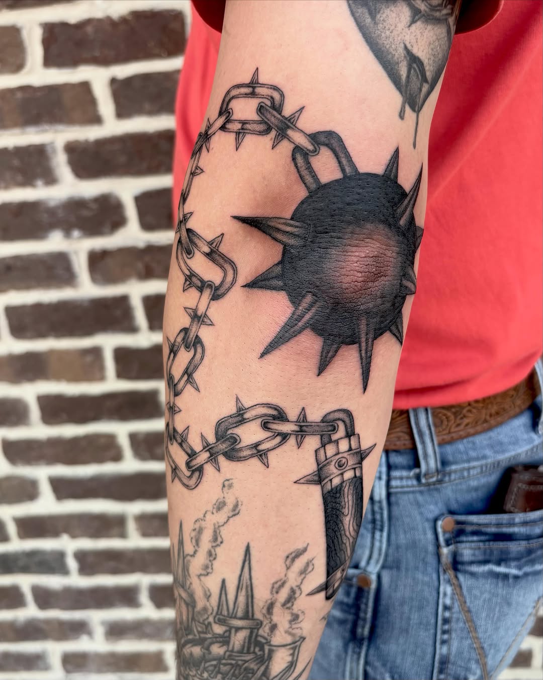 Tattoo by @marihposa — black_and_grey