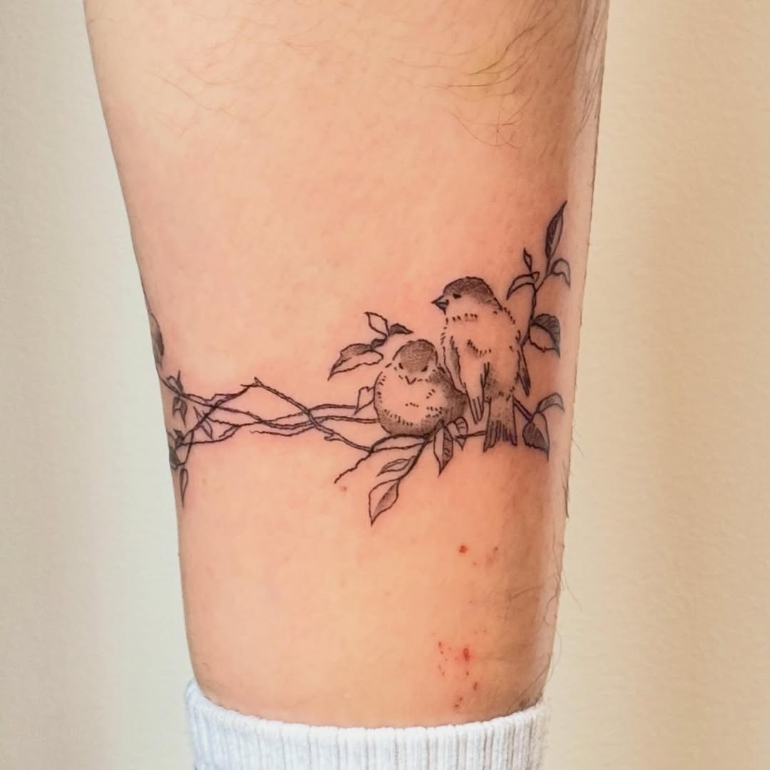 Tattoo by @kirstendeanna — fine_line, illustrative