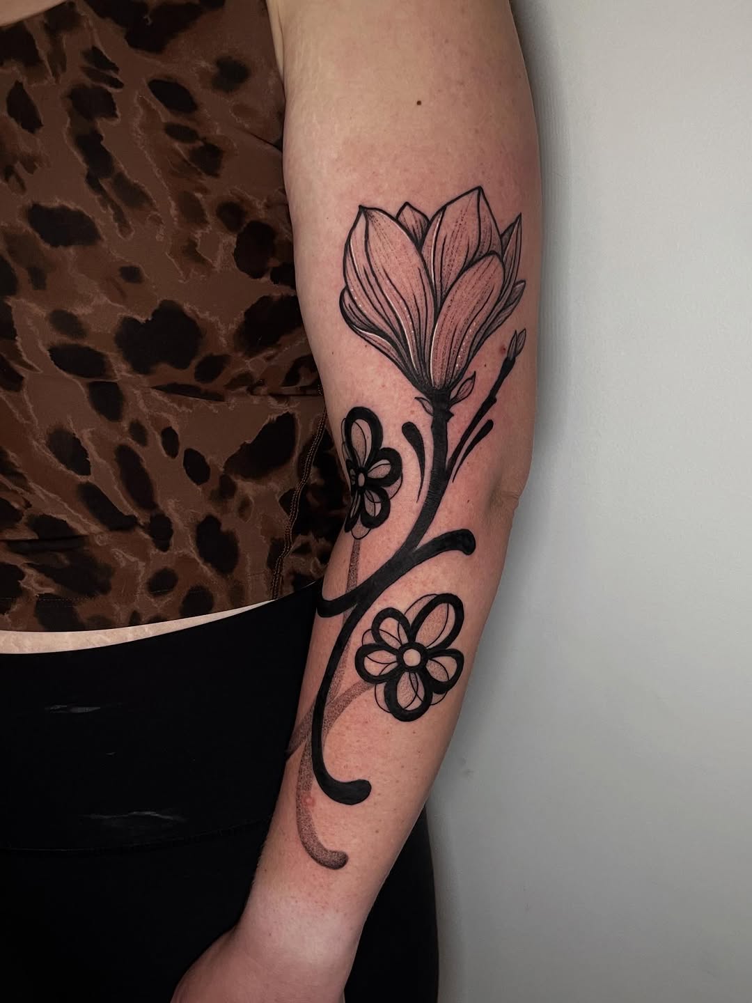 Tattoo by @elisatatts β black_and_grey