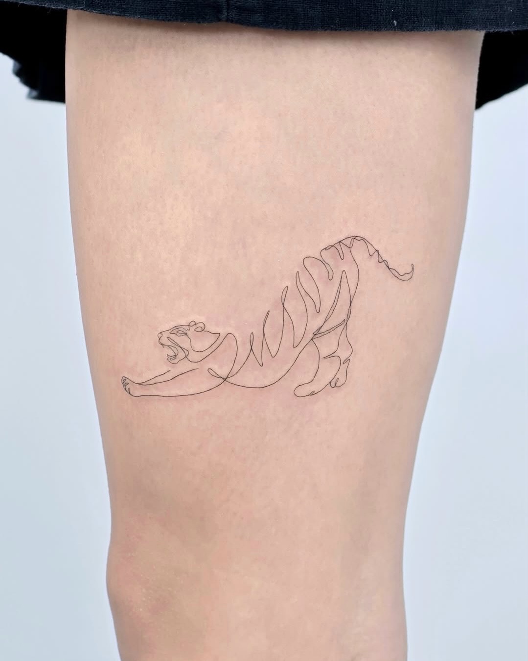 Tattoo by @tattooist_mora — fine_line, minimalist
