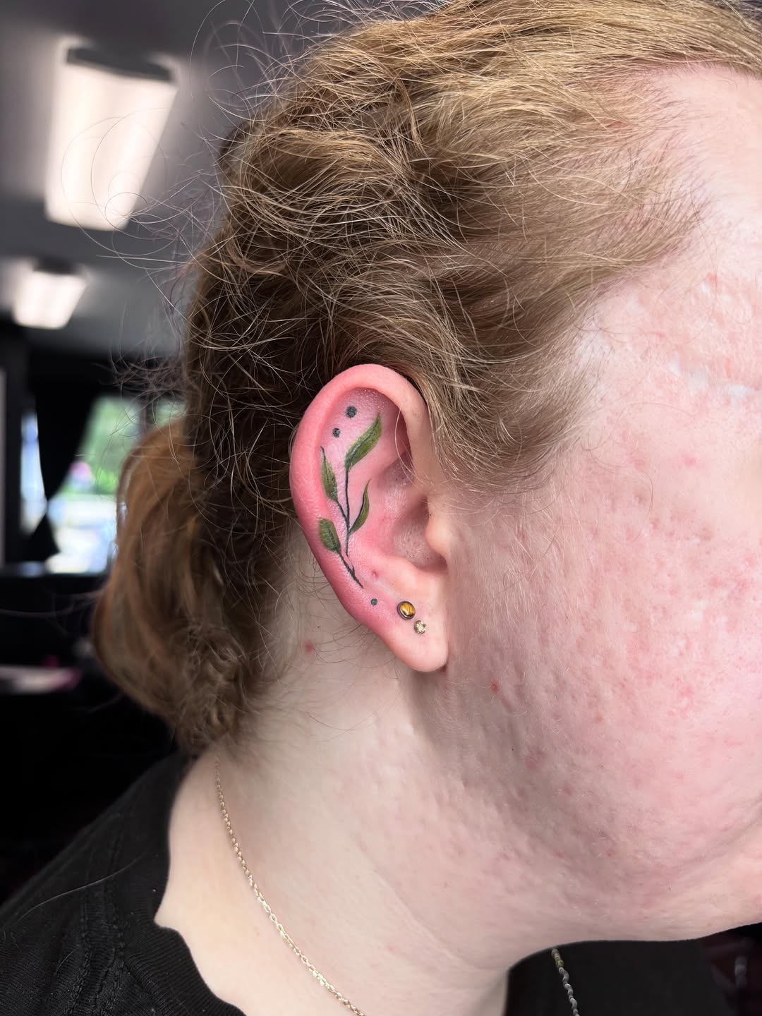 Tattoo by @snakesandseaweed β minimalist