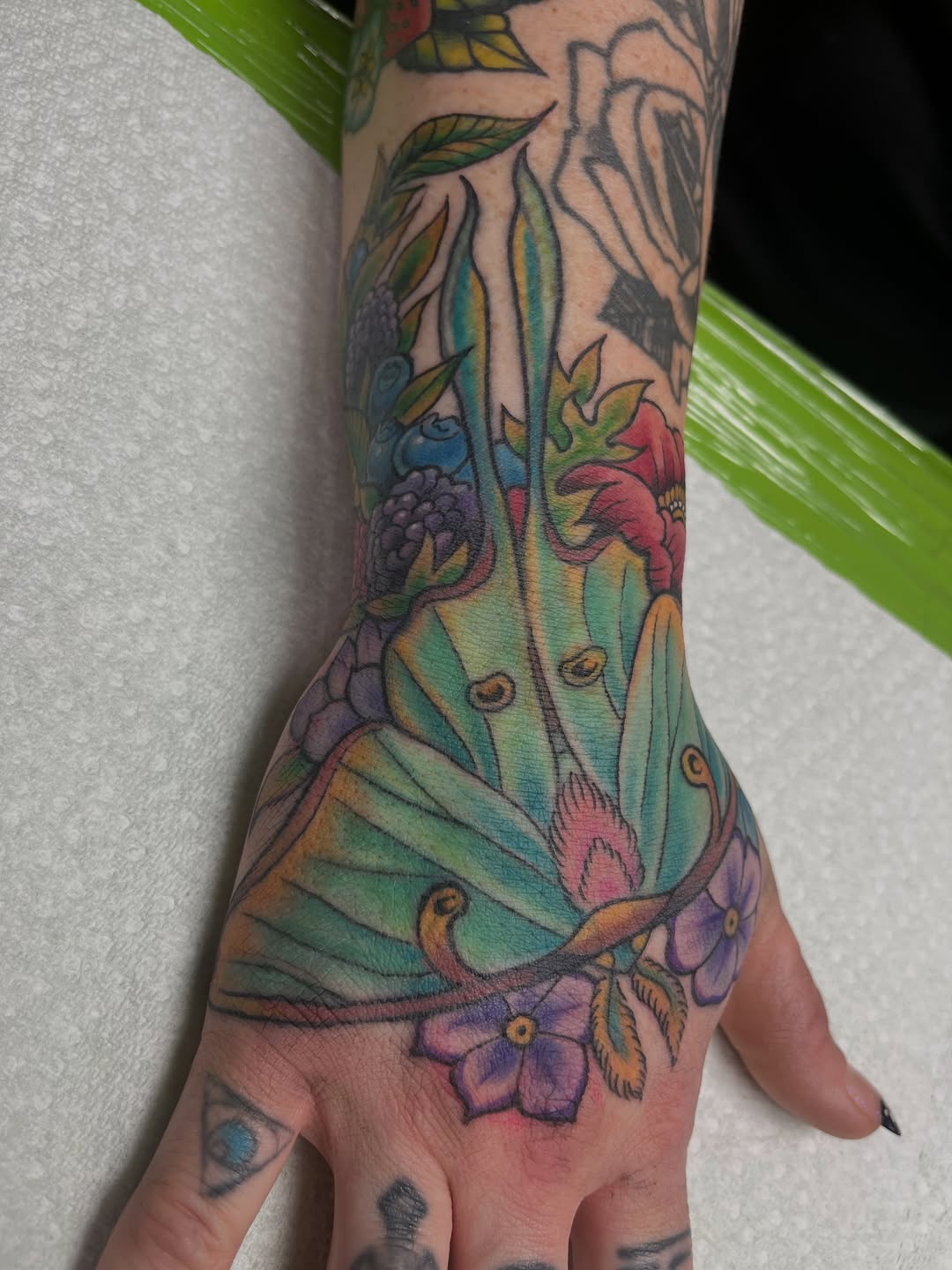 Tattoo by @ghostshipetattoos — neo_traditional, realism