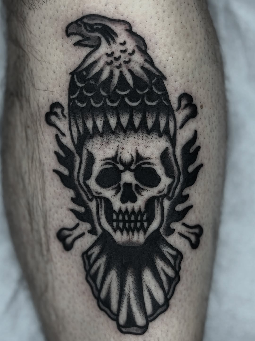 Tattoo by @chavolui_tattoos — american_traditional, blackwork