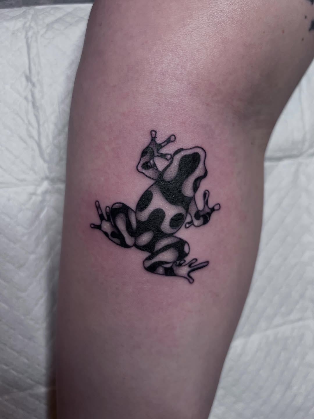 Tattoo by @kay.inkss — illustrative, blackwork