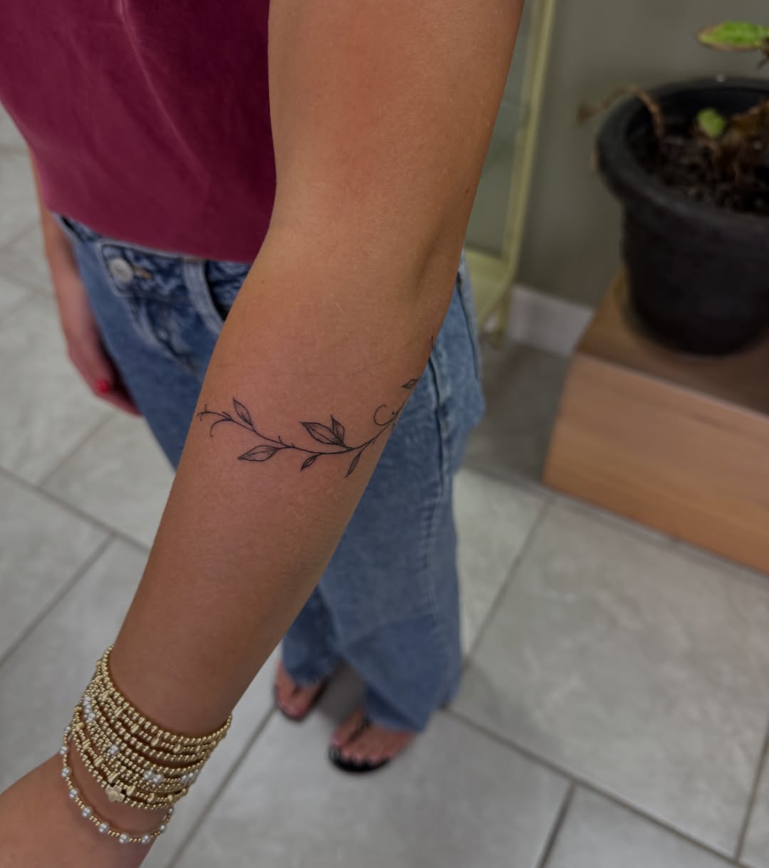 Tattoo by @lindsay.tattoos — fine_line