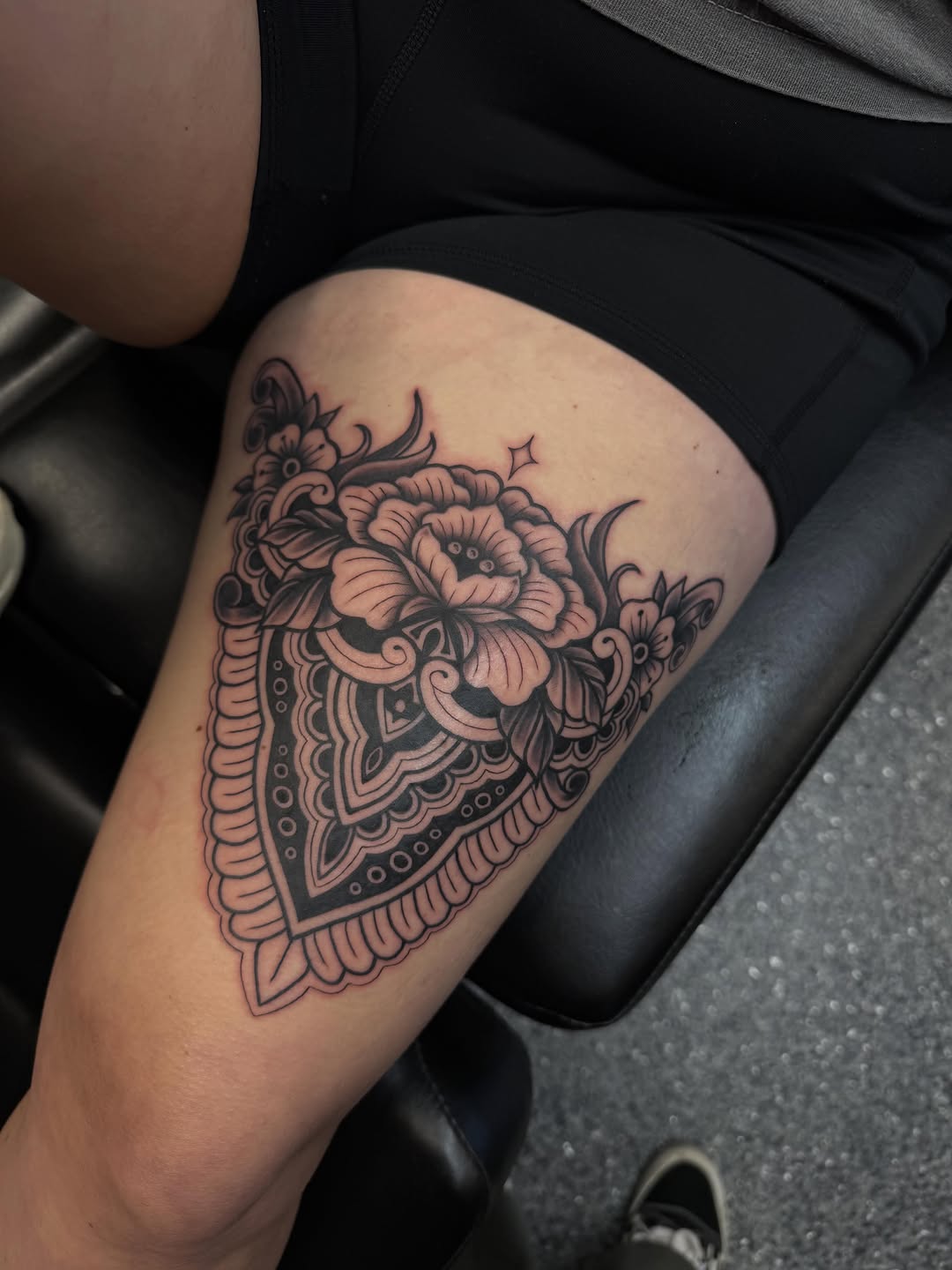 Tattoo by @pushingpigment1117 — black_and_grey, ornamental