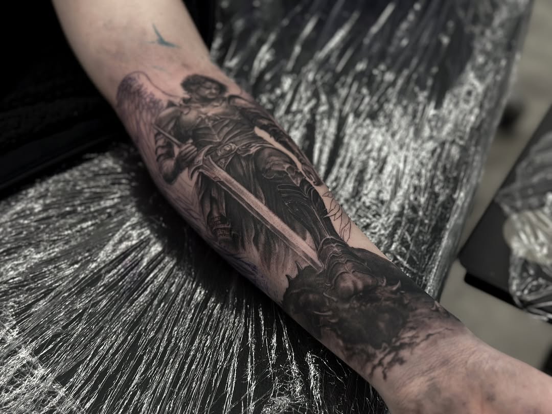 Tattoo by @davidbaenatattoo — realism, black_and_grey