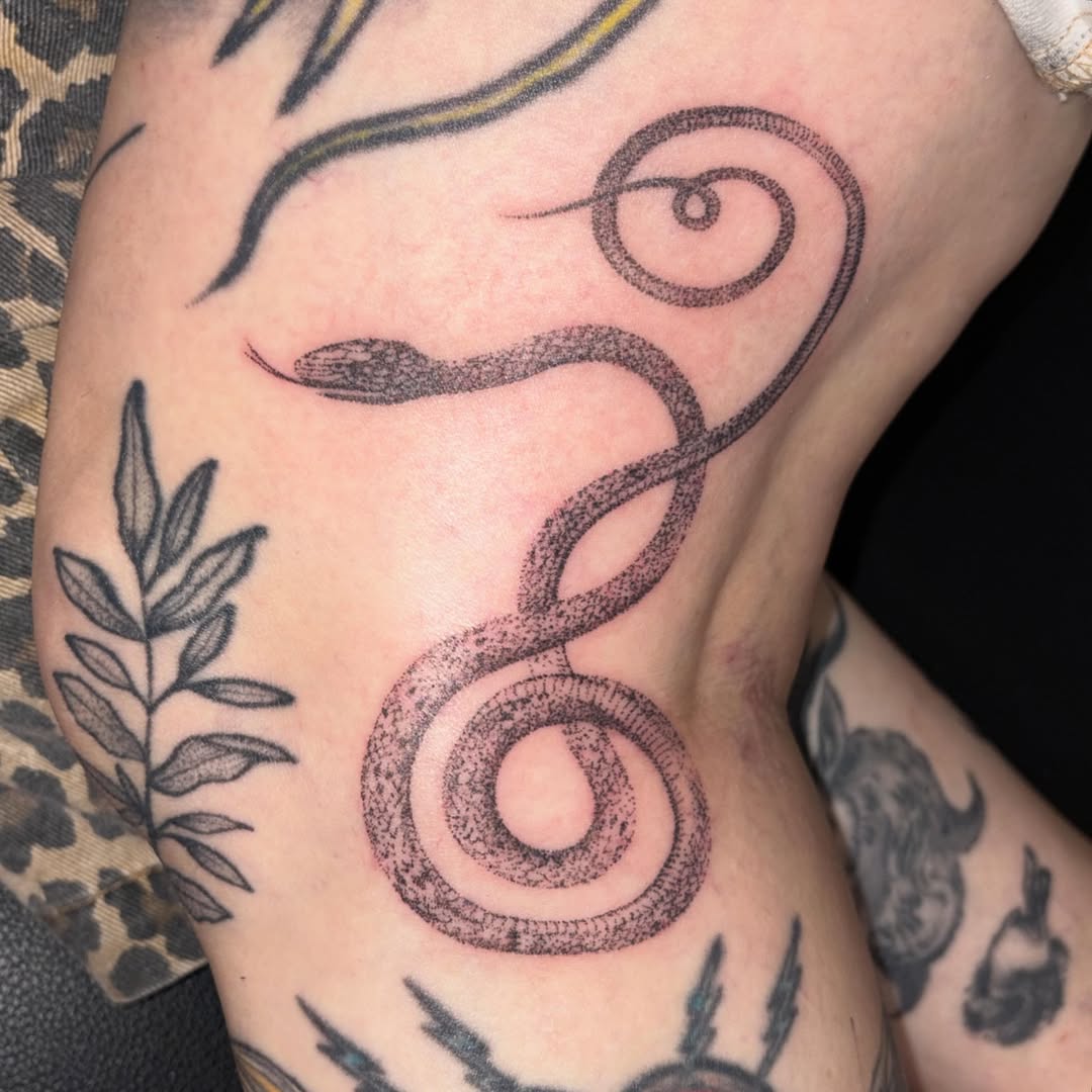 Tattoo by @sweet.n.l0w — dotwork, fine_line