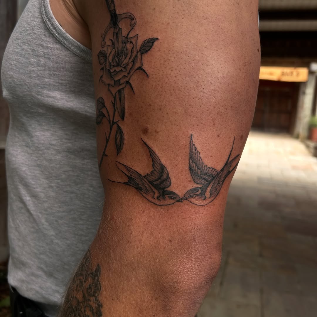 Tattoo by @amaralyonstattoo — black_and_grey