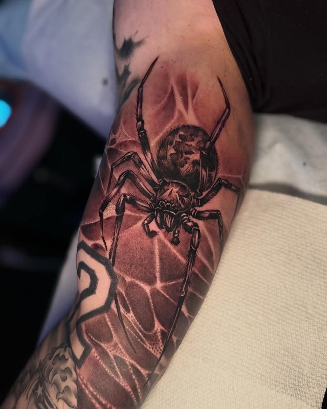 Tattoo by @tinatattooz โ realism, black_and_grey