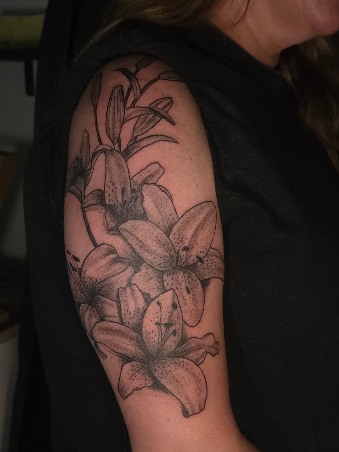Tattoo by @lmwtattoos โ black_and_grey, realism