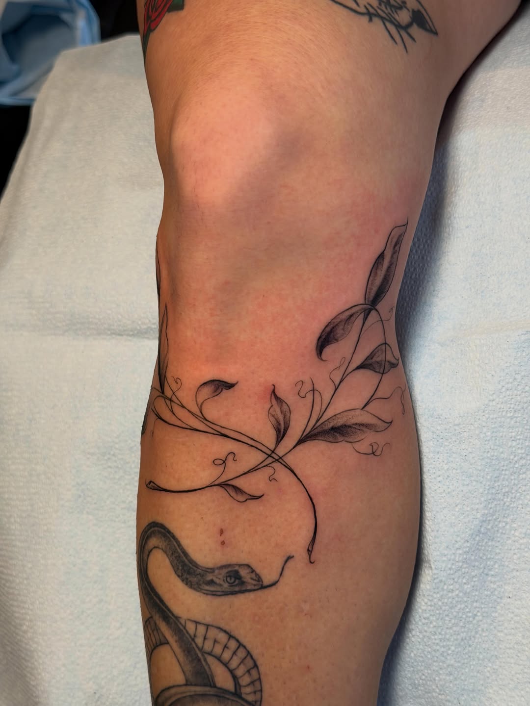 Tattoo by @artt.tattoos — fine_line