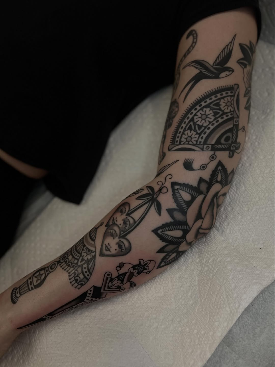 Tattoo by @sydsayyah — american_traditional