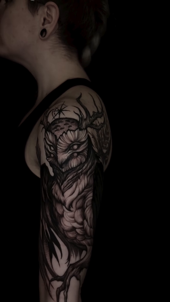 Tattoo by @haileypaetztattoos โ black_and_grey, realism