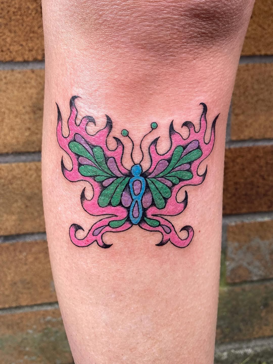 Tattoo by @armpitfreak β new_school