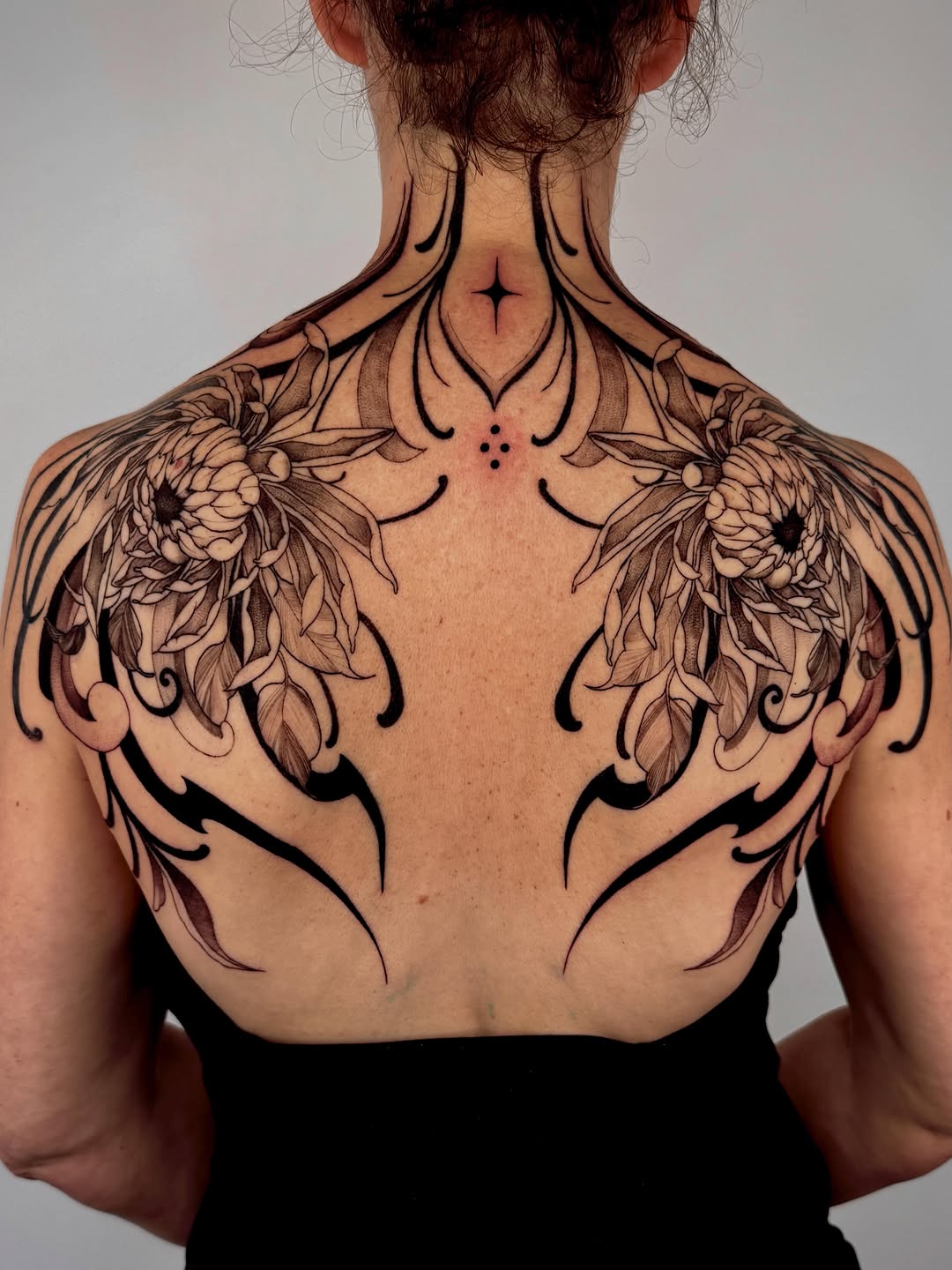 Tattoo by @tattooist_veni — black_and_grey, ornamental