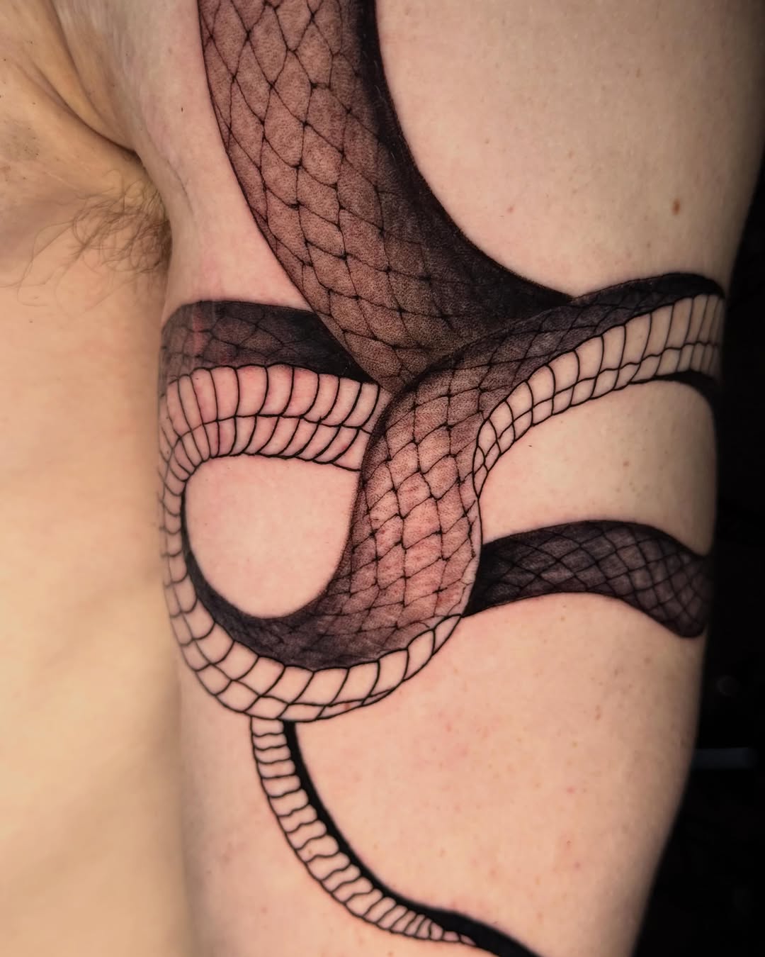Tattoo by @smarun9tattoo — black_and_grey, realism