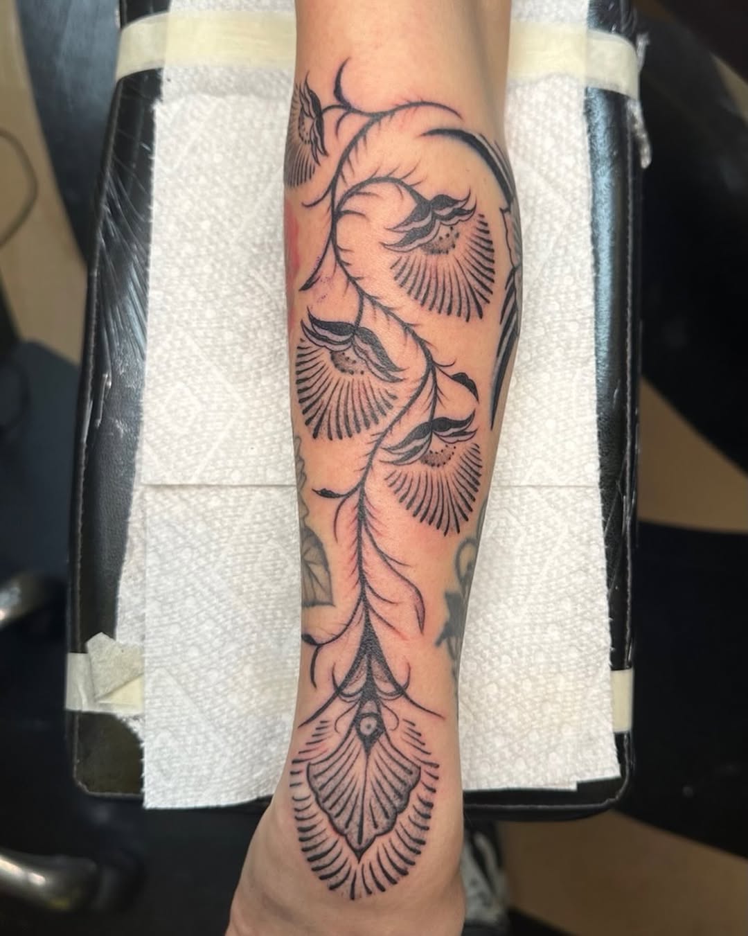 Tattoo by @nambiepambie — blackwork