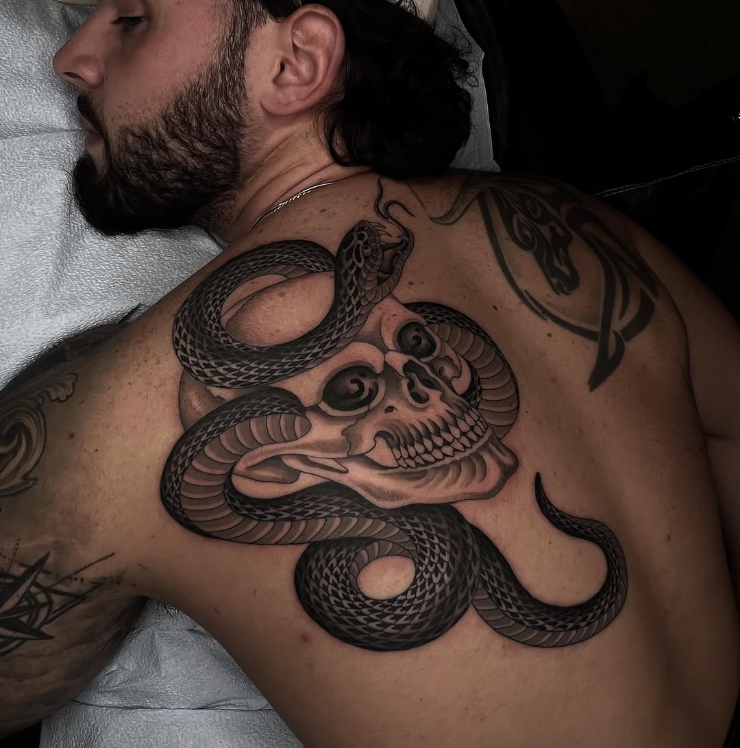 Tattoo by @linahsiaotattoo — black_and_grey, realism