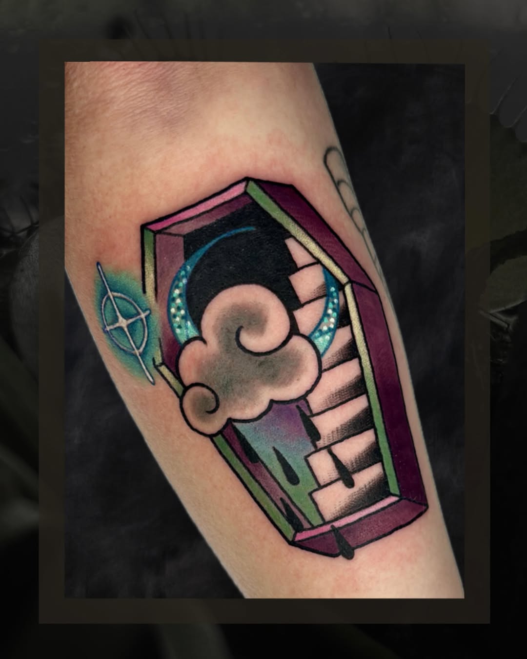 Tattoo by @elle_tattooer — new_school