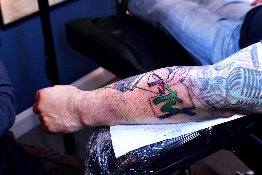Tattoo by @estattoos β blackwork, geometric
