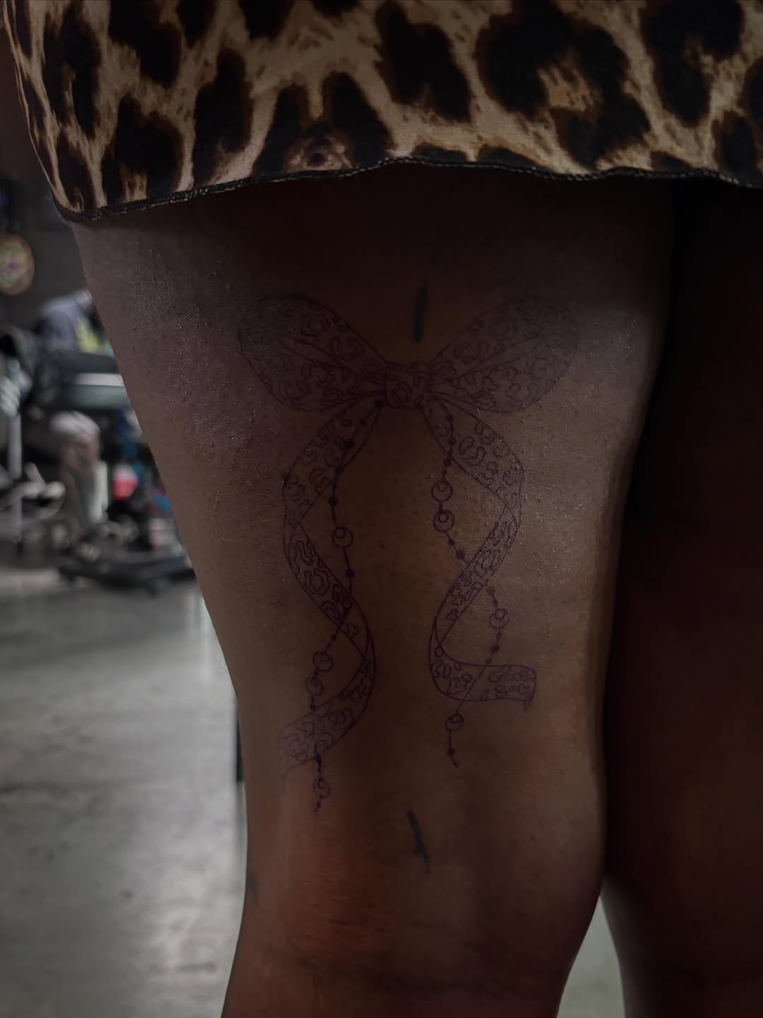 Tattoo by @yese.vibes — fine_line