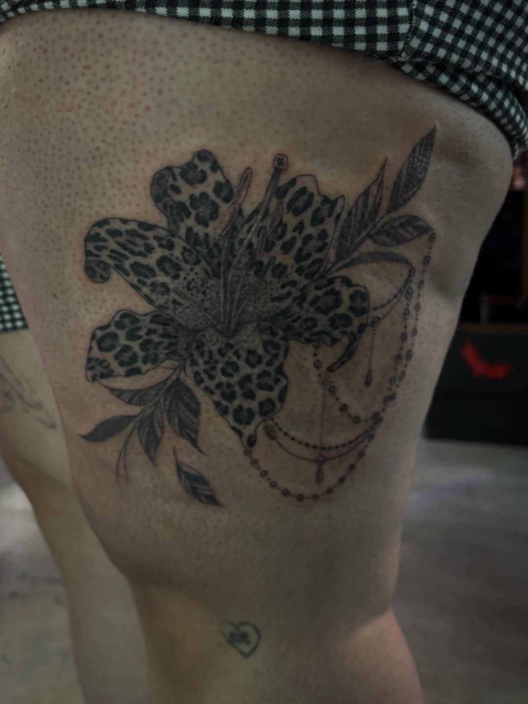 Tattoo by @yese.vibes — black_and_grey, realism