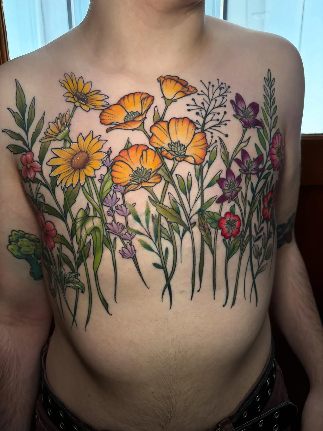 Tattoo by @snakesandseaweed β illustrative