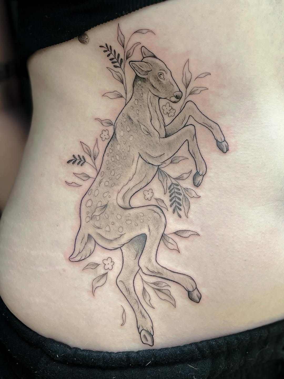 Tattoo by @mewekes β black_and_grey