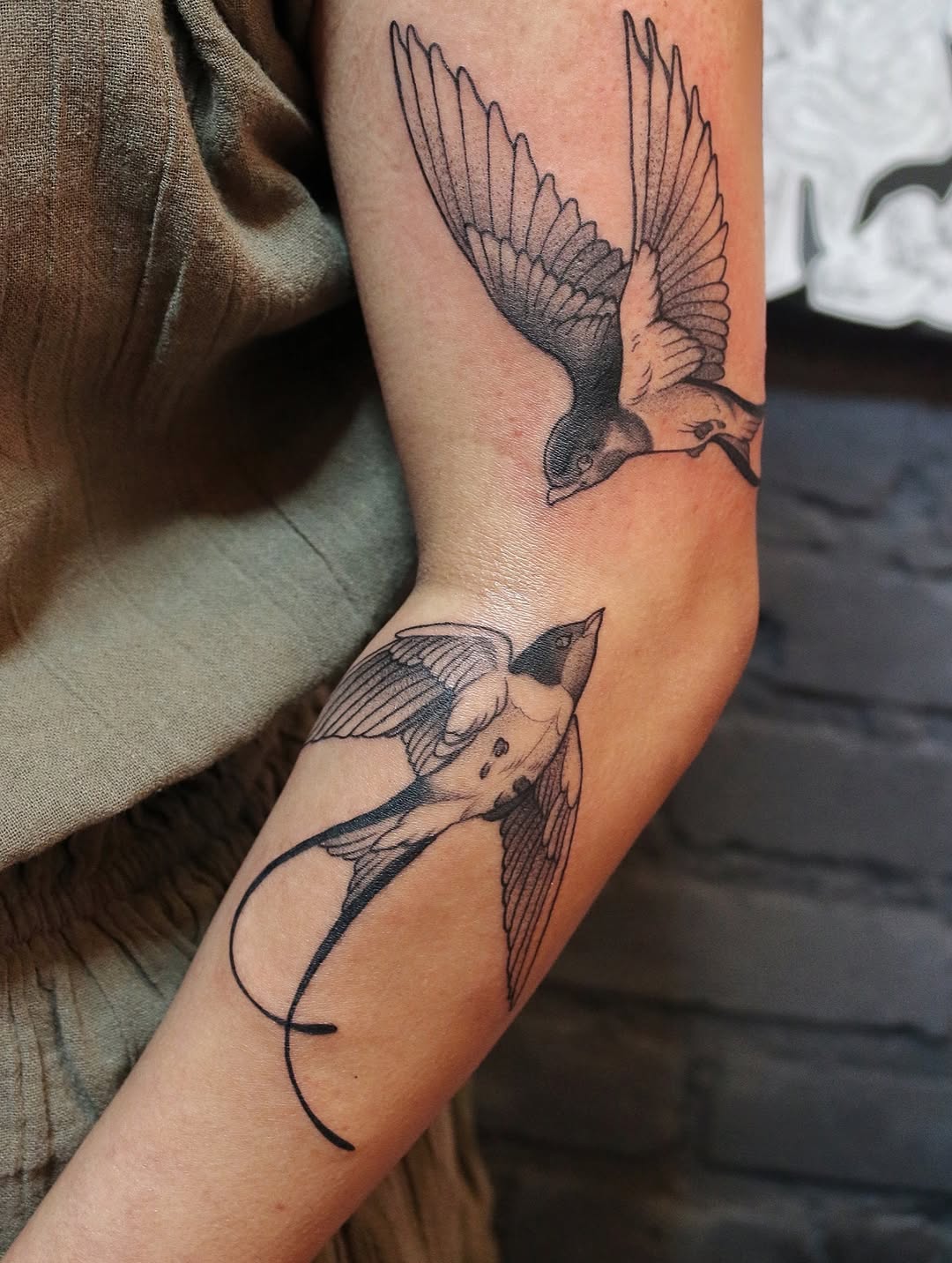 Tattoo by @summerbee_tattoo — black_and_grey, fine_line