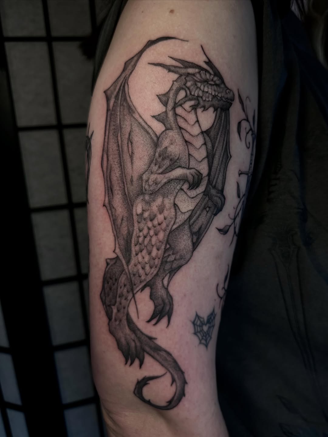 Tattoo by @chronicloving — black_and_grey