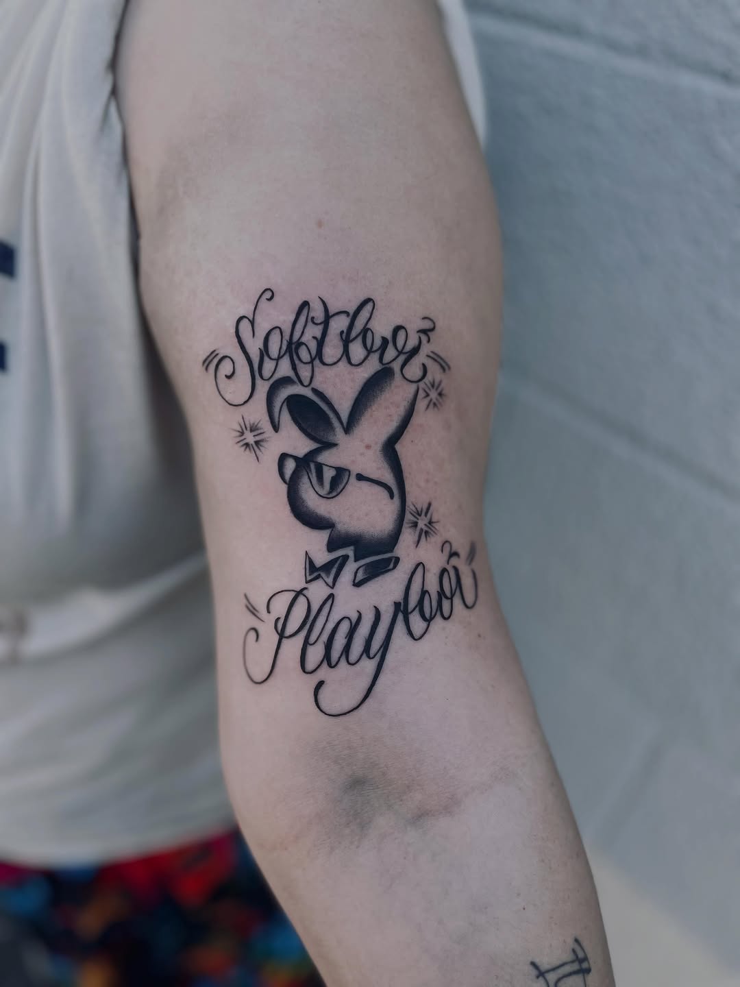 Tattoo by @cxvlba — lettering_script, illustrative