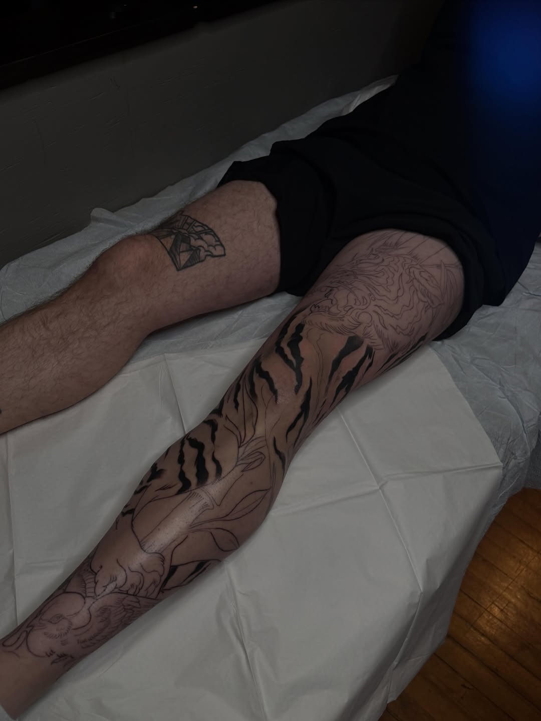 Tattoo by @kassidilla_tattoos β japanese_irezumi, blackwork