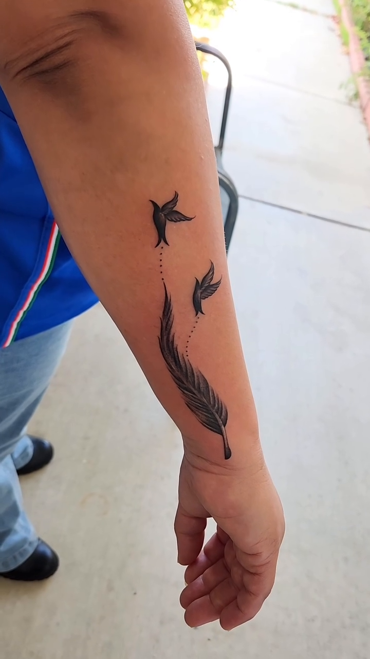 Tattoo by @youxg_guxxz — fine_line