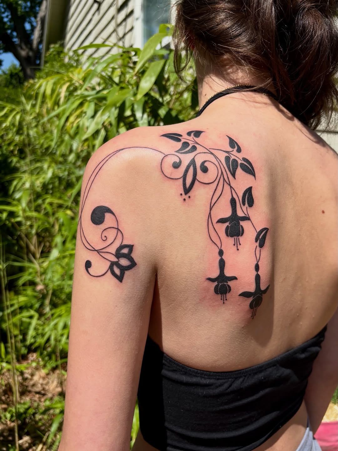 Tattoo by @damoretattoos — fine_line, blackwork