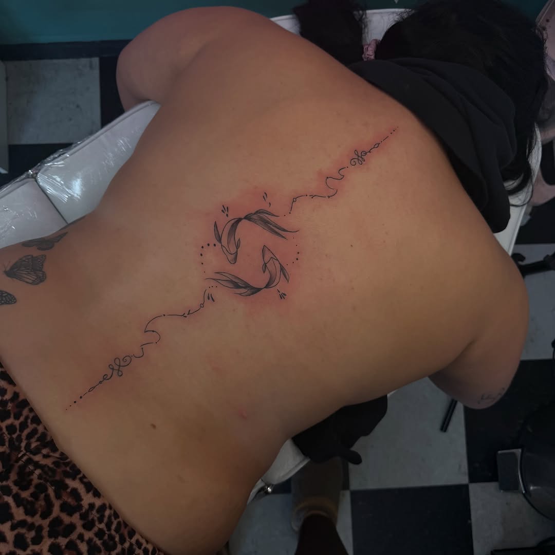 Tattoo by @tattoosbynahla โ fine_line